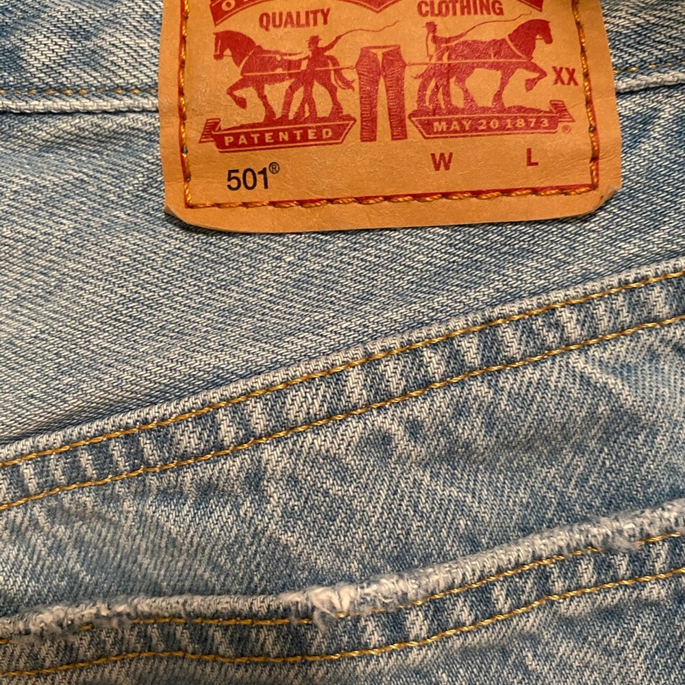 Levi’s shorts